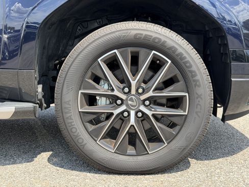 Used 2026 Lexus GX 550 w/ Accessory Package (2T) AWD/4WD image 13