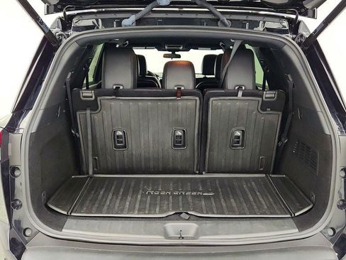 Used 2025 Nissan Pathfinder Rock Creek AWD/4WD image 21