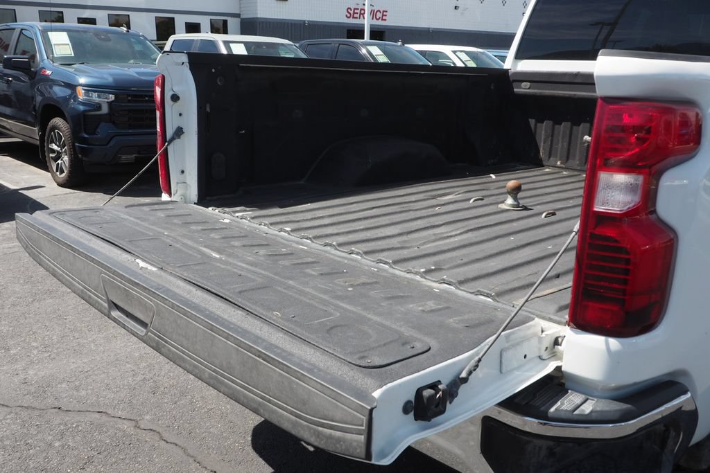 Used 2024 Chevrolet Silverado 2500 LT AWD/4WD image 18