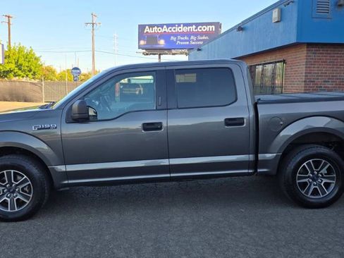 Used 2016 Ford F150 XLT RWD image 4