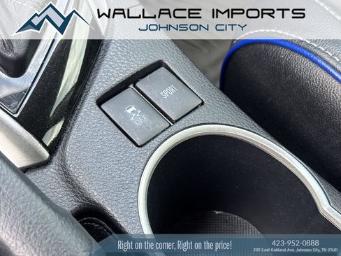 Used 2017 Toyota Corolla XSE FWD image 29