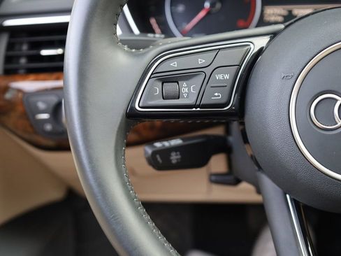 Used 2017 Audi A4 2.0T Premium image 29