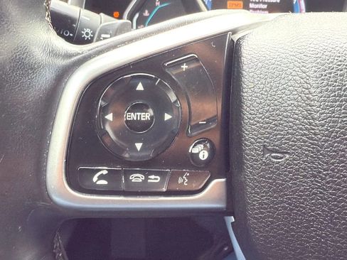 Used 2020 Honda Civic Touring image 12
