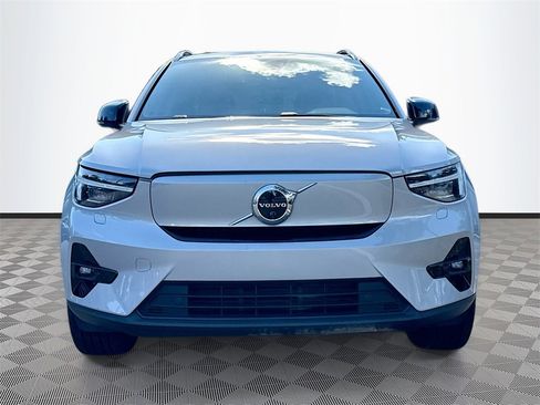Used 2023 Volvo XC40 Recharge Ultimate w/ Protection Package Premier image 2