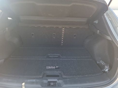 Certified 2022 Nissan Rogue Sport SV FWD image 10