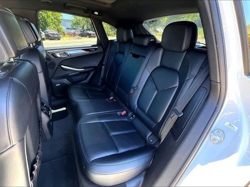 Used 2018 Porsche Macan S AWD/4WD image 20