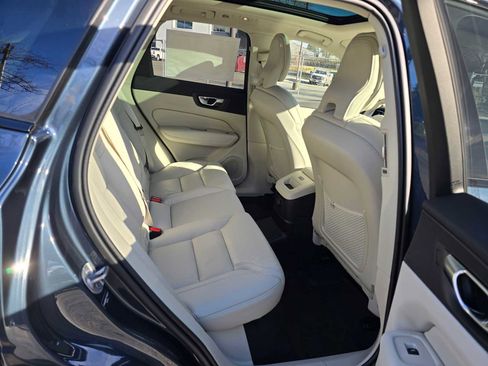 New 2026 Volvo XC60 T8 Ultra w/ Protection Package Premier image 12
