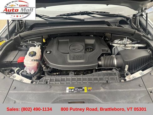 Used 2021 Jeep Grand Cherokee L Overland w/ Luxury Tech Group IV AWD/4WD image 23