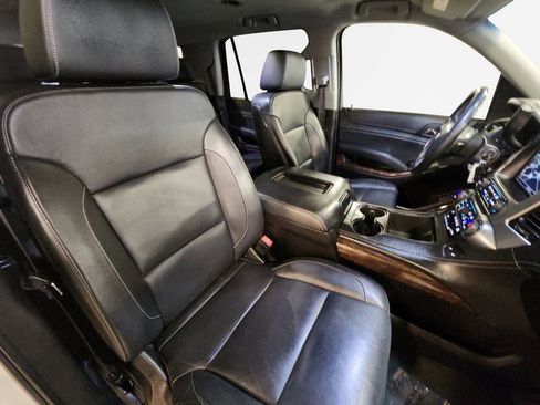 Used 2019 Chevrolet Tahoe LT image 26