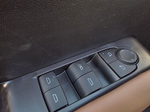 New 2026 GMC Canyon AT4 image 12