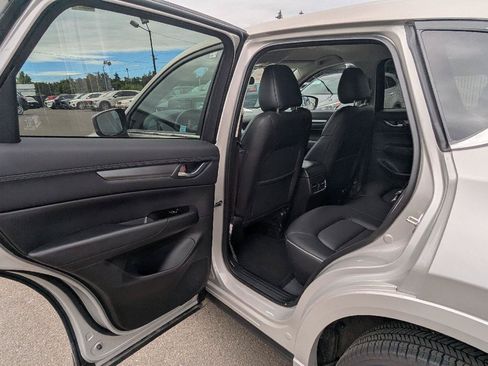 Used 2025 MAZDA CX-5 AWD 2.5 S w/ Select Package image 10