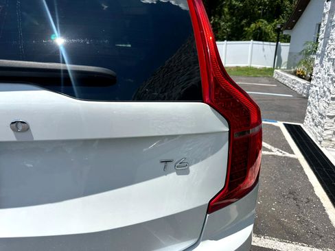 Used 2019 Volvo XC90 T6 Inscription w/ Luxury Package image 16