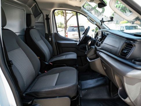 Used 2021 Ford Transit 350 Low Roof AWD image 28