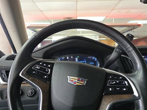 Used 2016 Cadillac Escalade ESV Premium AWD/4WD image 29