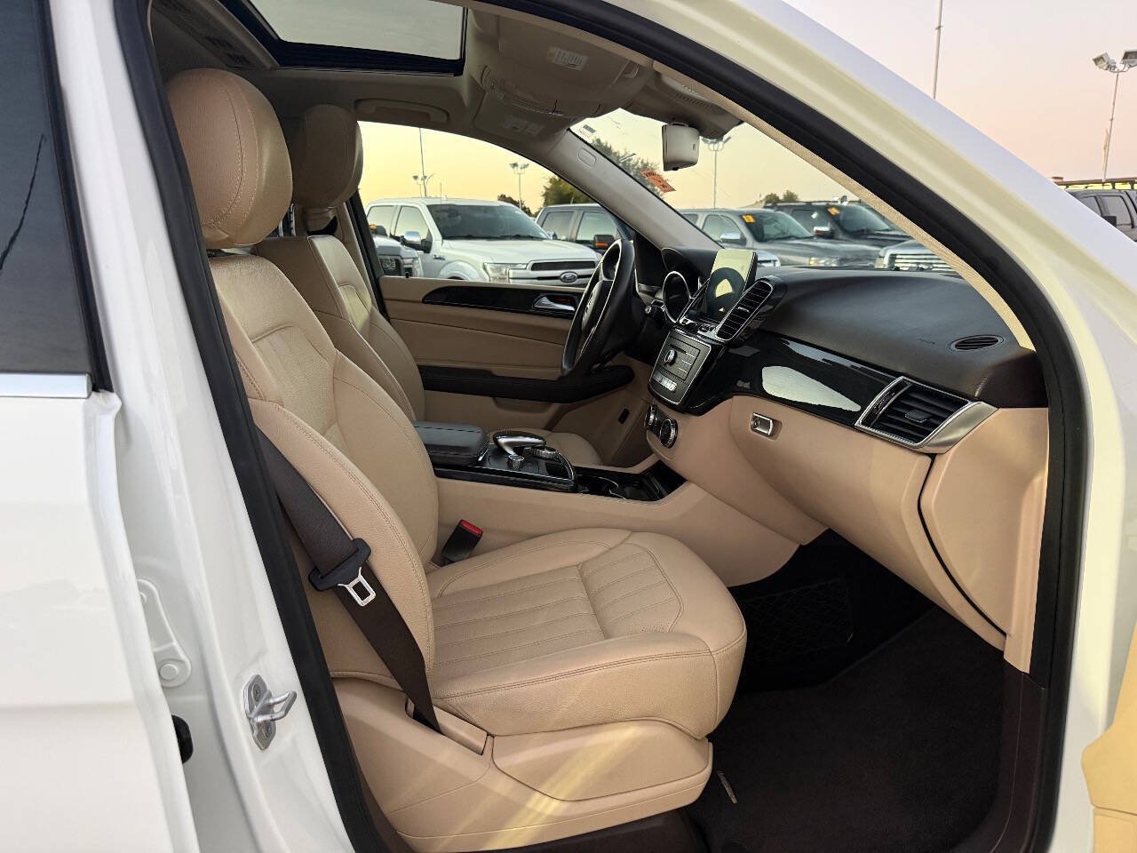 Used 2017 Mercedes-Benz GLE 350 image 15