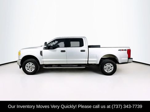 Used 2017 Ford F250 XLT AWD/4WD image 4