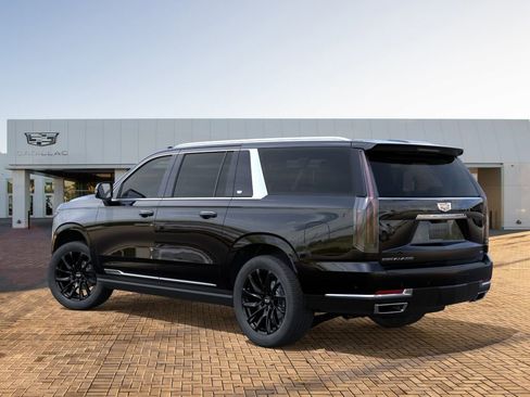 New 2026 Cadillac Escalade ESV Luxury AWD/4WD image 3