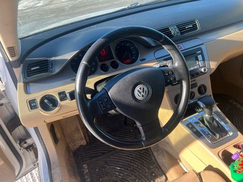 Used 2008 Volkswagen Passat Komfort image 11