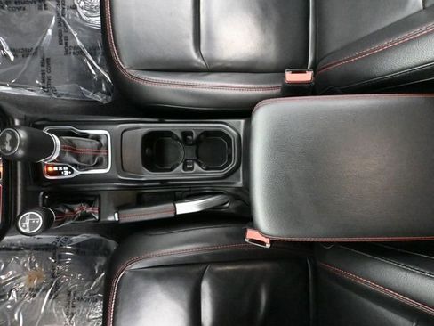 Used 2021 Jeep Wrangler Unlimited Rubicon w/ Uconnect 4C Nav & Sound Group image 34