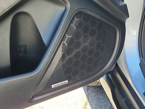 Certified 2023 Subaru Outback Limited image 21