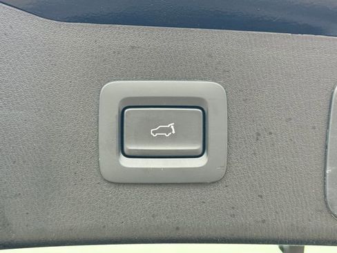 Used 2025 MAZDA CX-5 AWD 2.5 S w/ Preferred Package image 13