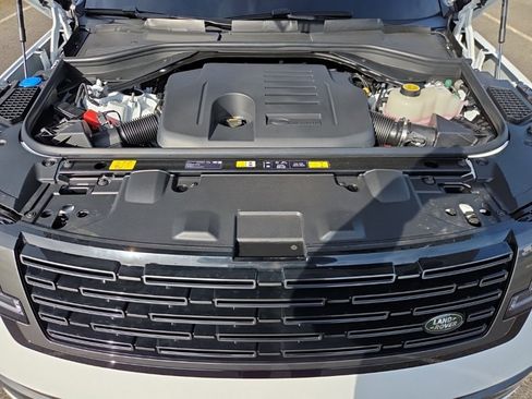New 2026 Land Rover Range Rover Long Wheelbase SE image 29