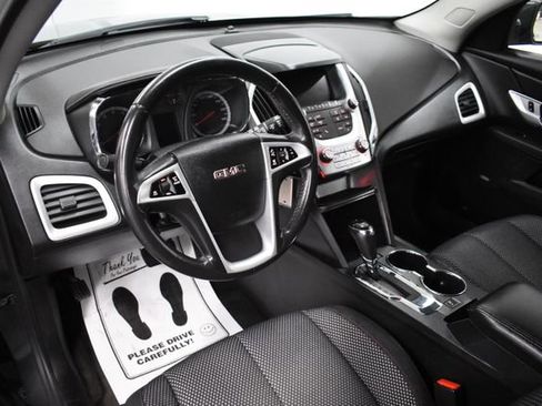 Used 2017 GMC Terrain SLE w/ Convenience Package image 10