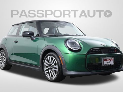 Certified 2025 MINI Cooper S image 3