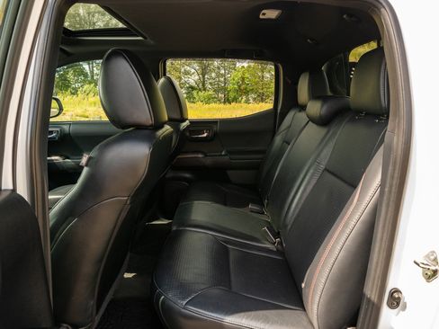 Used 2020 Toyota Tacoma TRD Pro AWD/4WD image 17