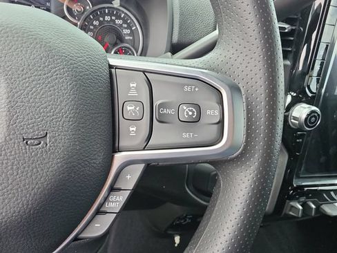New 2026 RAM 2500 Tradesman AWD/4WD image 17