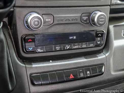 Used 2023 RAM ProMaster 2500 FWD image 14