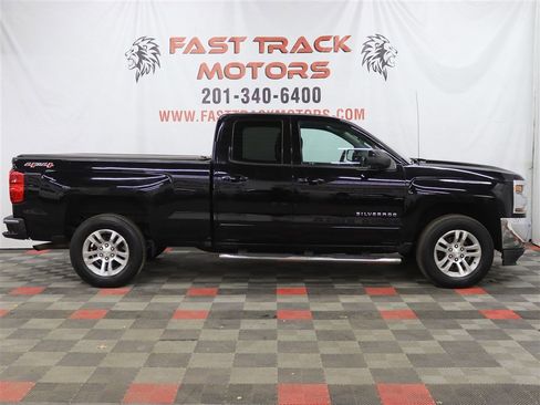 Used 2016 Chevrolet Silverado 1500 LT w/ All Star Edition image 4