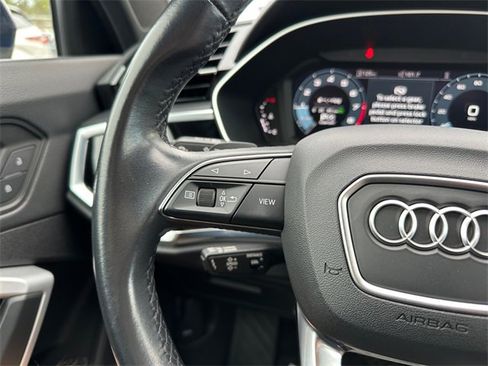 Used 2024 Audi Q3 2.0T Premium Plus image 23