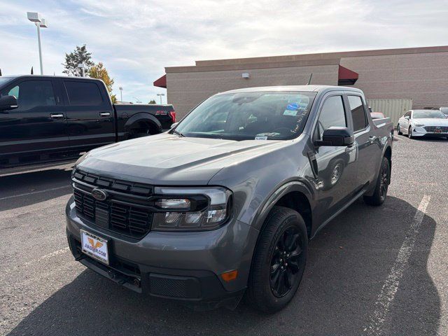 Used 2024 Ford Maverick Lariat w/ Black Appearance Package FWD image 11
