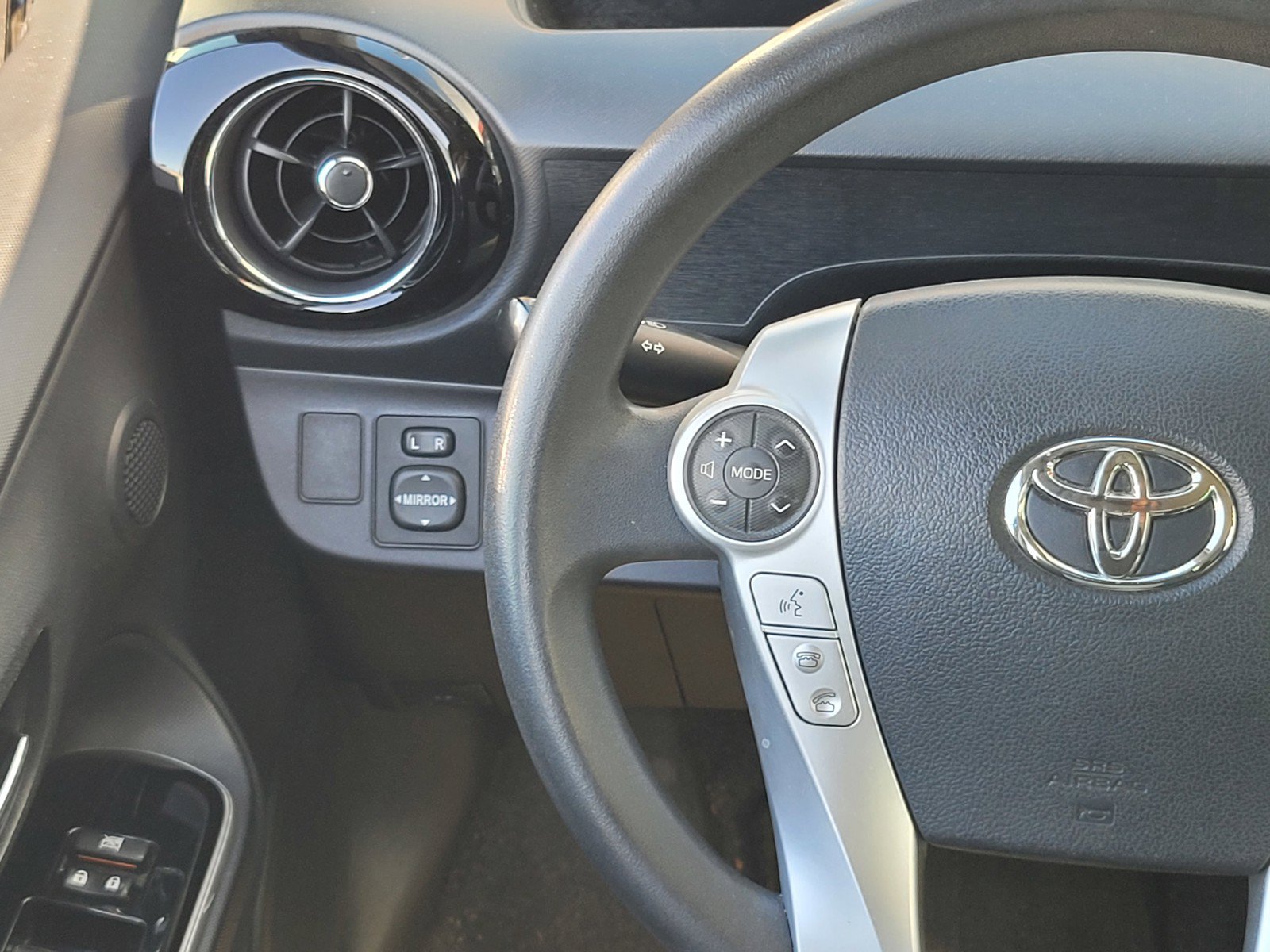 Used 2015 Toyota Prius C Two FWD image 14