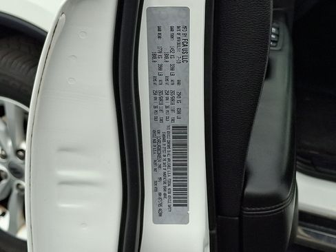 Used 2019 Dodge Durango SXT AWD/4WD image 26