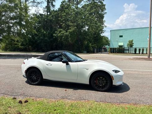 Used 2025 MAZDA MX-5 Miata Club w/ Brembo/BBS Recaro Package RWD image 2