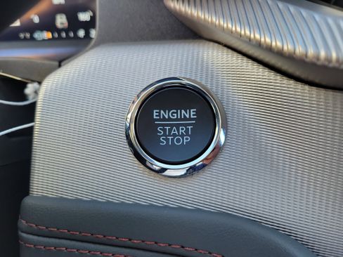 New 2026 Ford Explorer Active w/ Active Comfort Package image 24