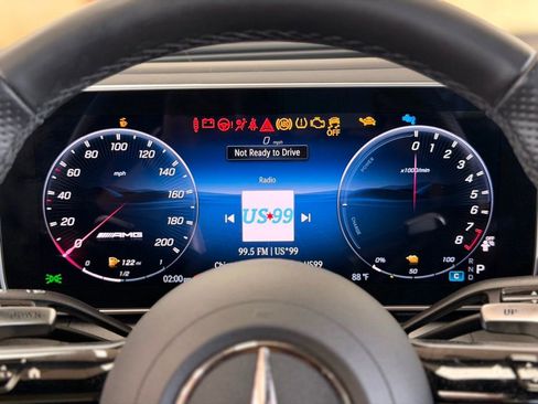 Used 2025 Mercedes-Benz GLC 63 AMG S w/ AMG Night Package image 31