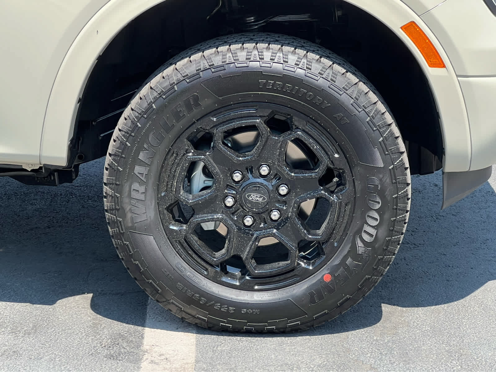 New 2026 Ford Ranger XLT w/ Equipment Group 301A High AWD/4WD image 16