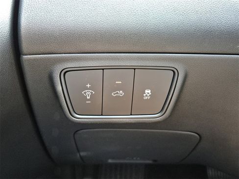 Certified 2023 Hyundai Santa Cruz SEL Premium image 29