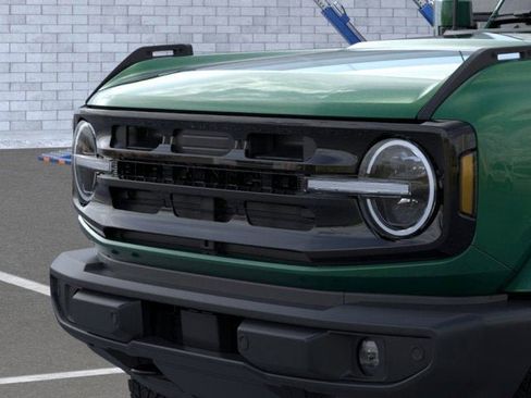 New 2025 Ford Bronco Outer Banks image 19