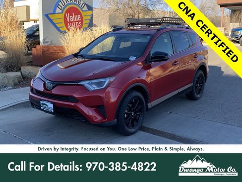 Used 2017 Toyota RAV4 LE image 1