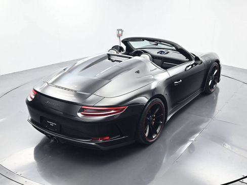 Certified 2019 Porsche 911 Speedster RWD image 50