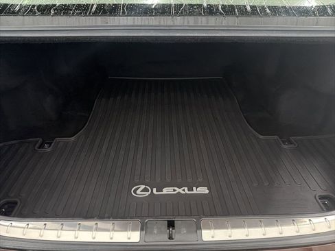 Used 2018 Lexus LS 500 AWD w/ Luxury Package image 20
