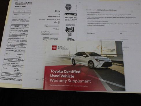 Certified 2024 Toyota 4Runner TRD Off-Road AWD/4WD image 30
