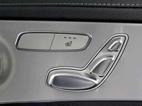 Used 2015 Mercedes-Benz C 300 4MATIC Sedan image 36