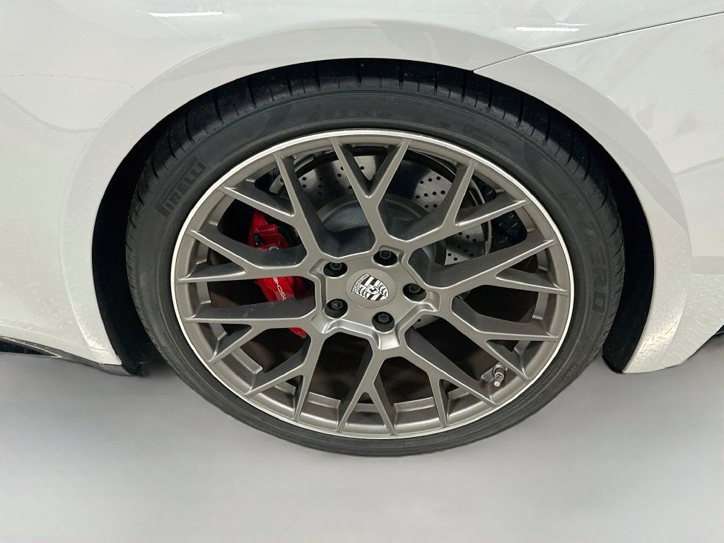 Certified 2024 Porsche 911 Carrera S RWD image 33