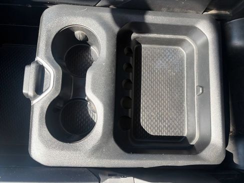 Used 2020 RAM 1500 Big Horn AWD/4WD image 25