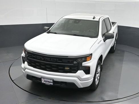 Used 2022 Chevrolet Silverado 1500 Custom RWD image 34